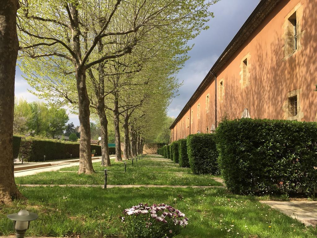 Апарт готель La Bastide Du Roy Rene Екс-ан-Прованс Екстер'єр фото